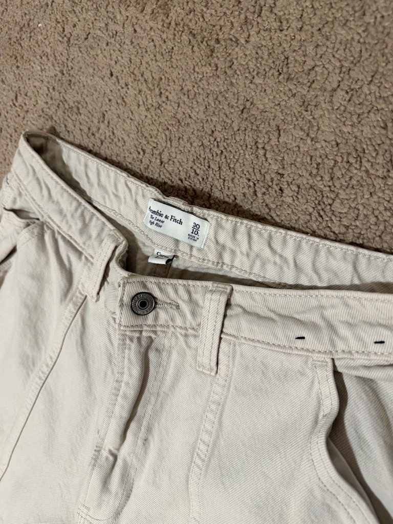 Abercrombie & Fitch Light Beige High-Rise Chino Pants